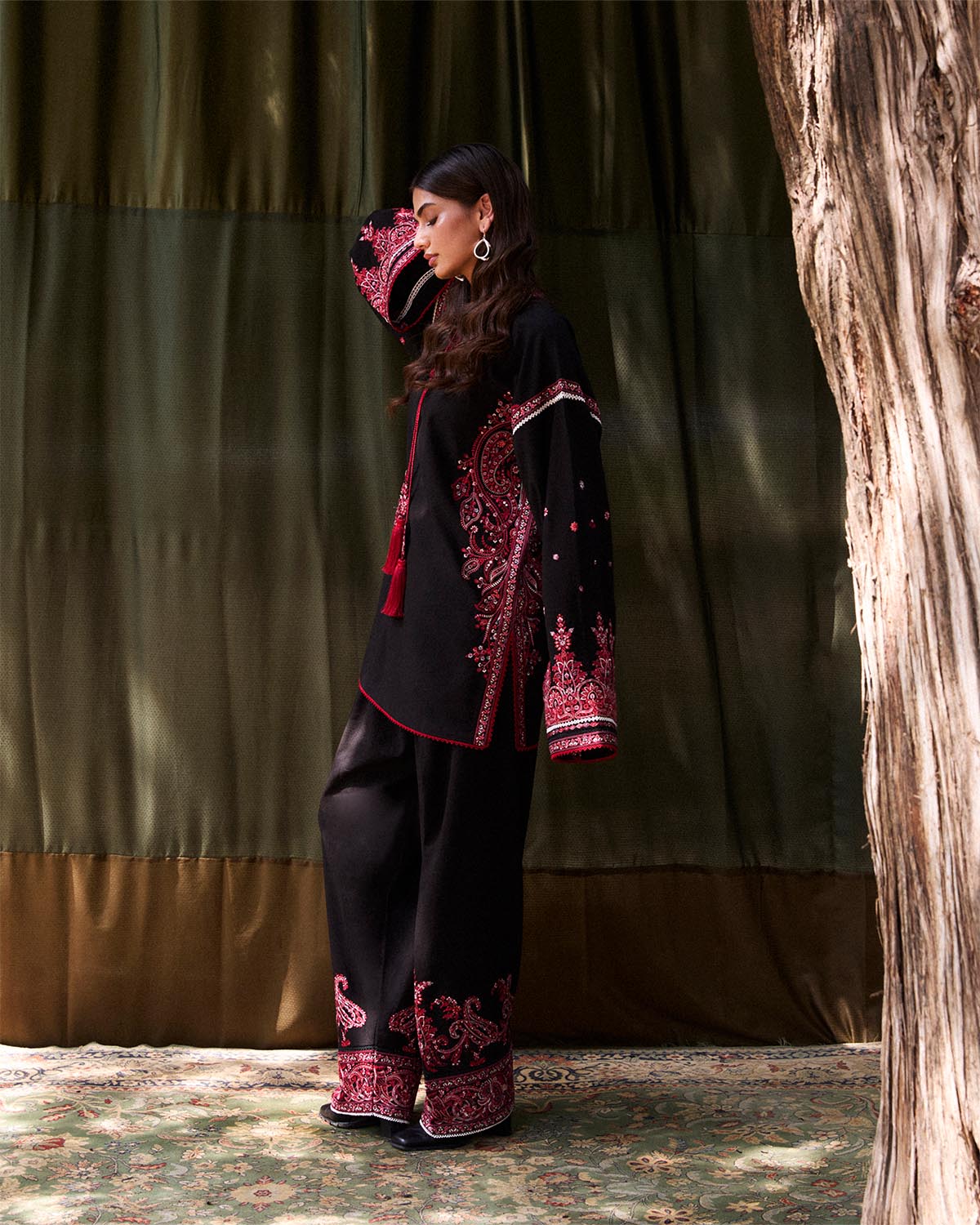 Banhi - Scarf - Image 4