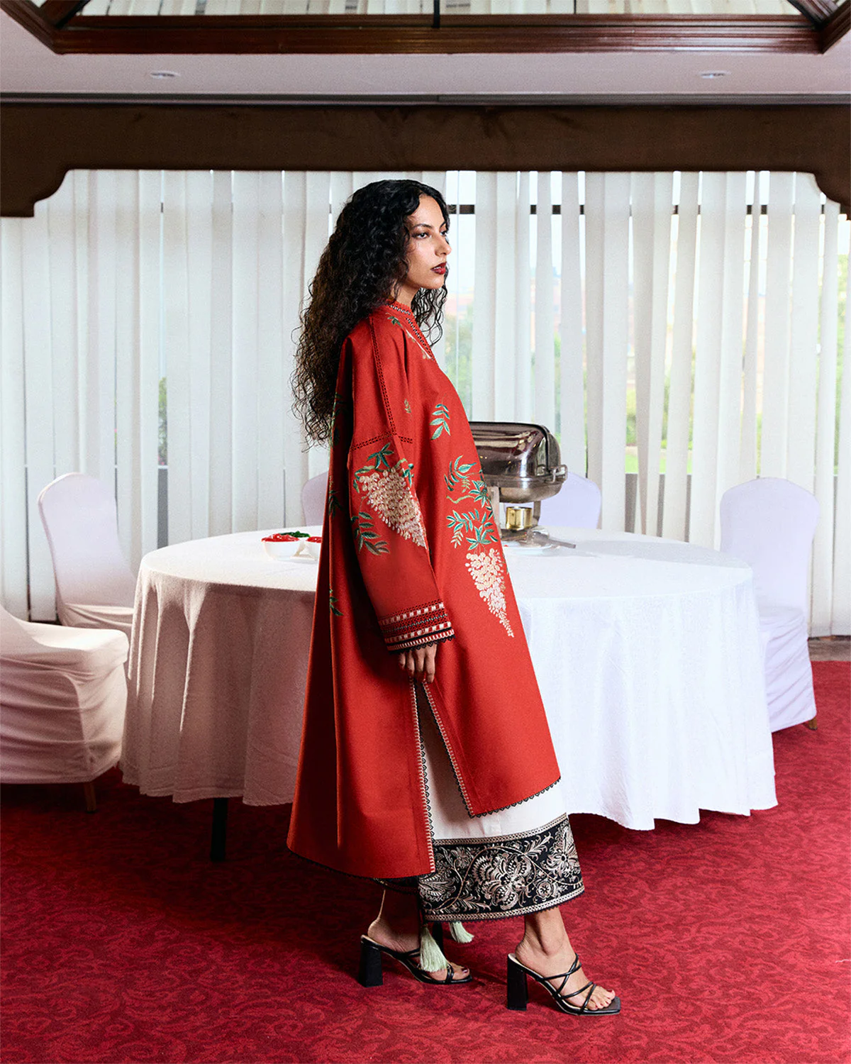 Lina - Image 6