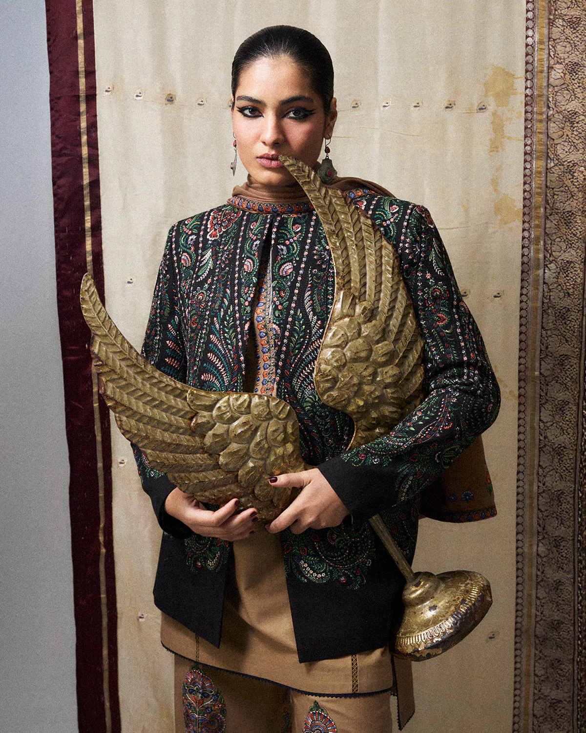 Najma Coat - Image 4