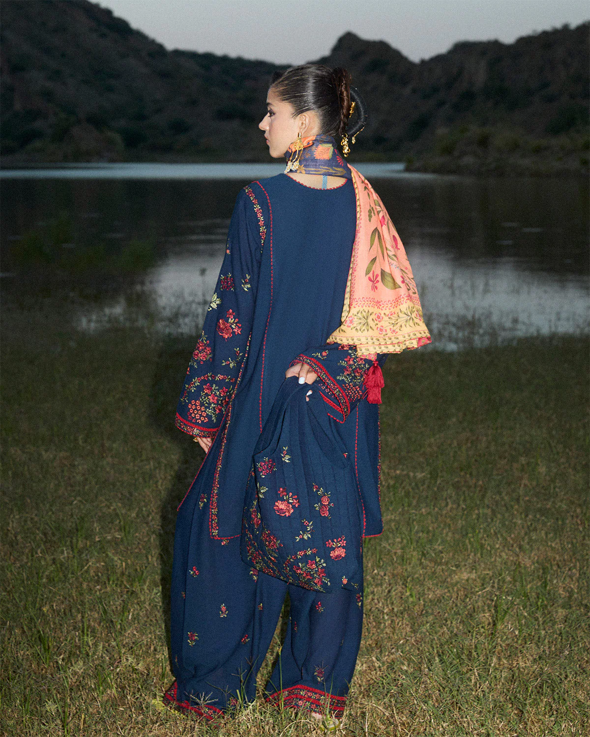 Nysa - Scarf - Mix & Match - Image 2