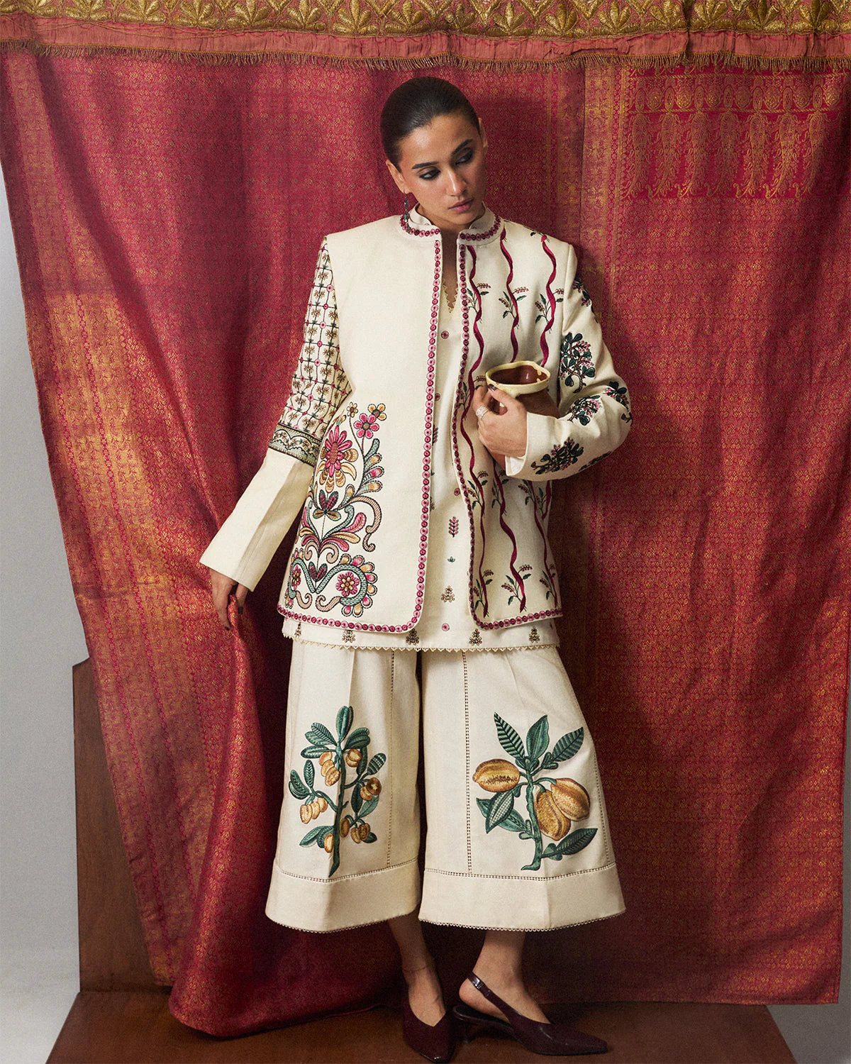 Rasa Coat - Image 4