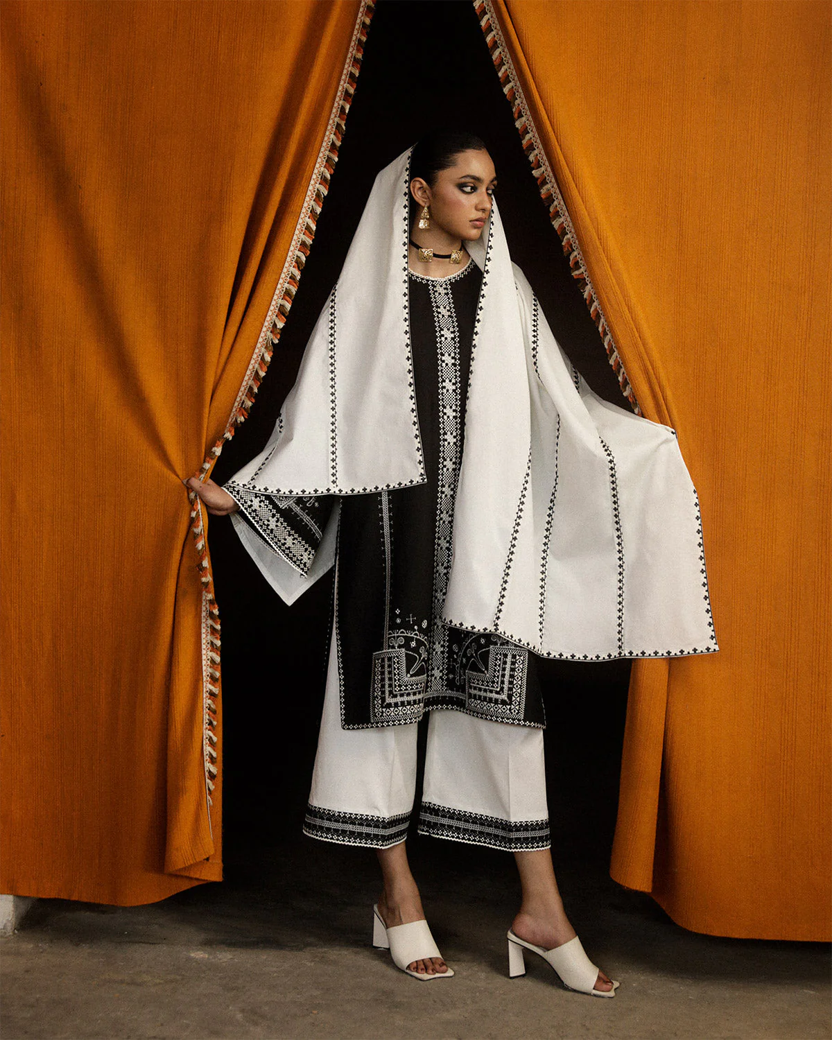 Raven - Dupatta - Mix & Match - Image 3